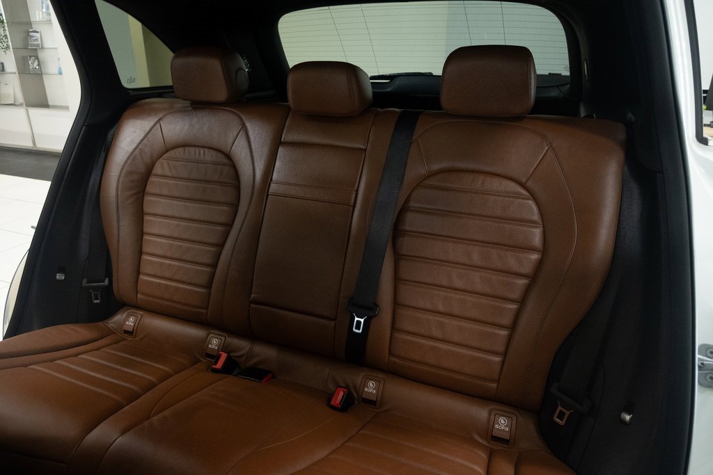 Used 2018 Mercedes-Benz GLC 300 4MATIC image 16