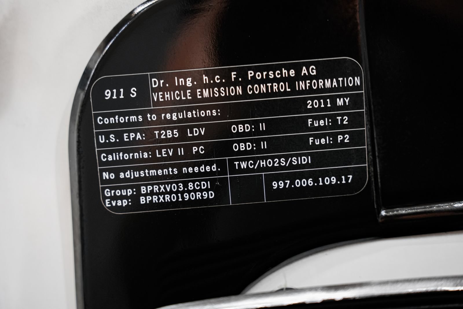 Used 2011 Porsche 911 Carrera GTS RWD image 43