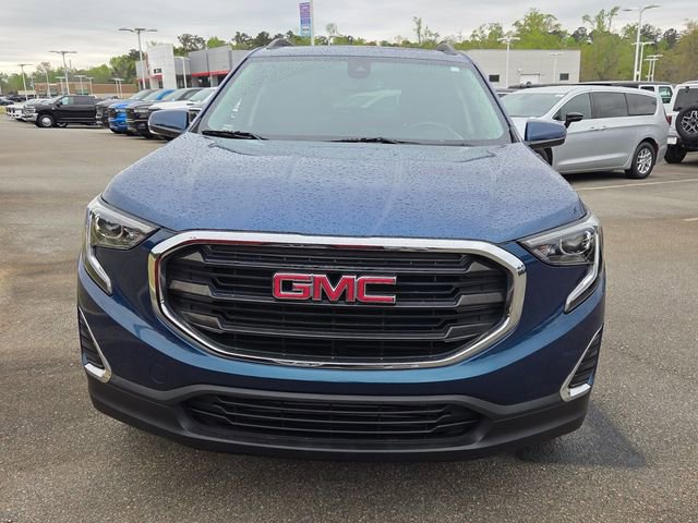 Used 2020 GMC Terrain SLE w/ Driver Convenience Package image 2