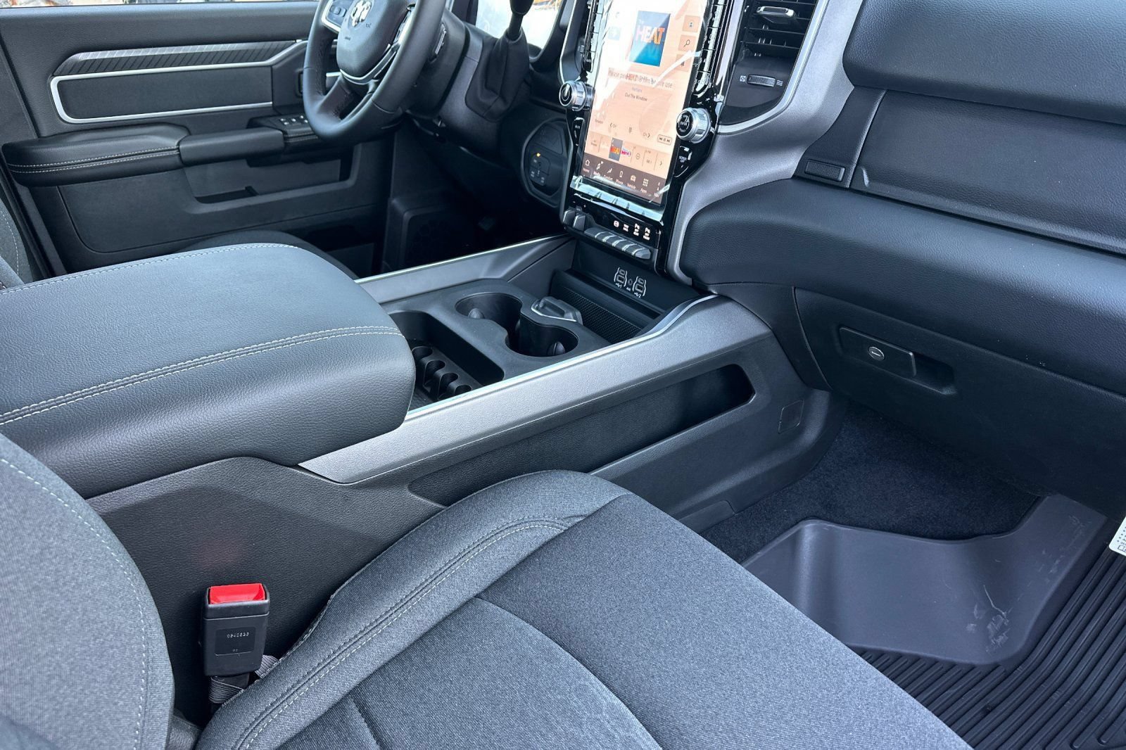 New 2026 RAM 2500 Big Horn AWD/4WD image 16