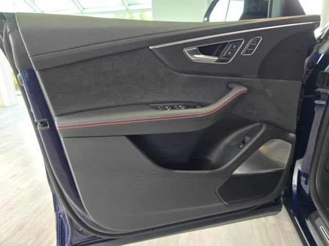 Used 2023 Audi RS Q8 w/ Black Optic Package AWD/4WD image 15
