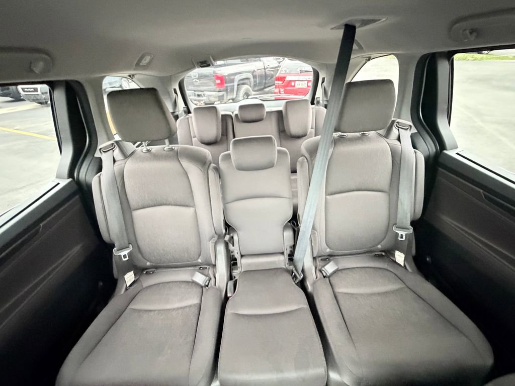 Used 2022 Honda Odyssey EX image 16