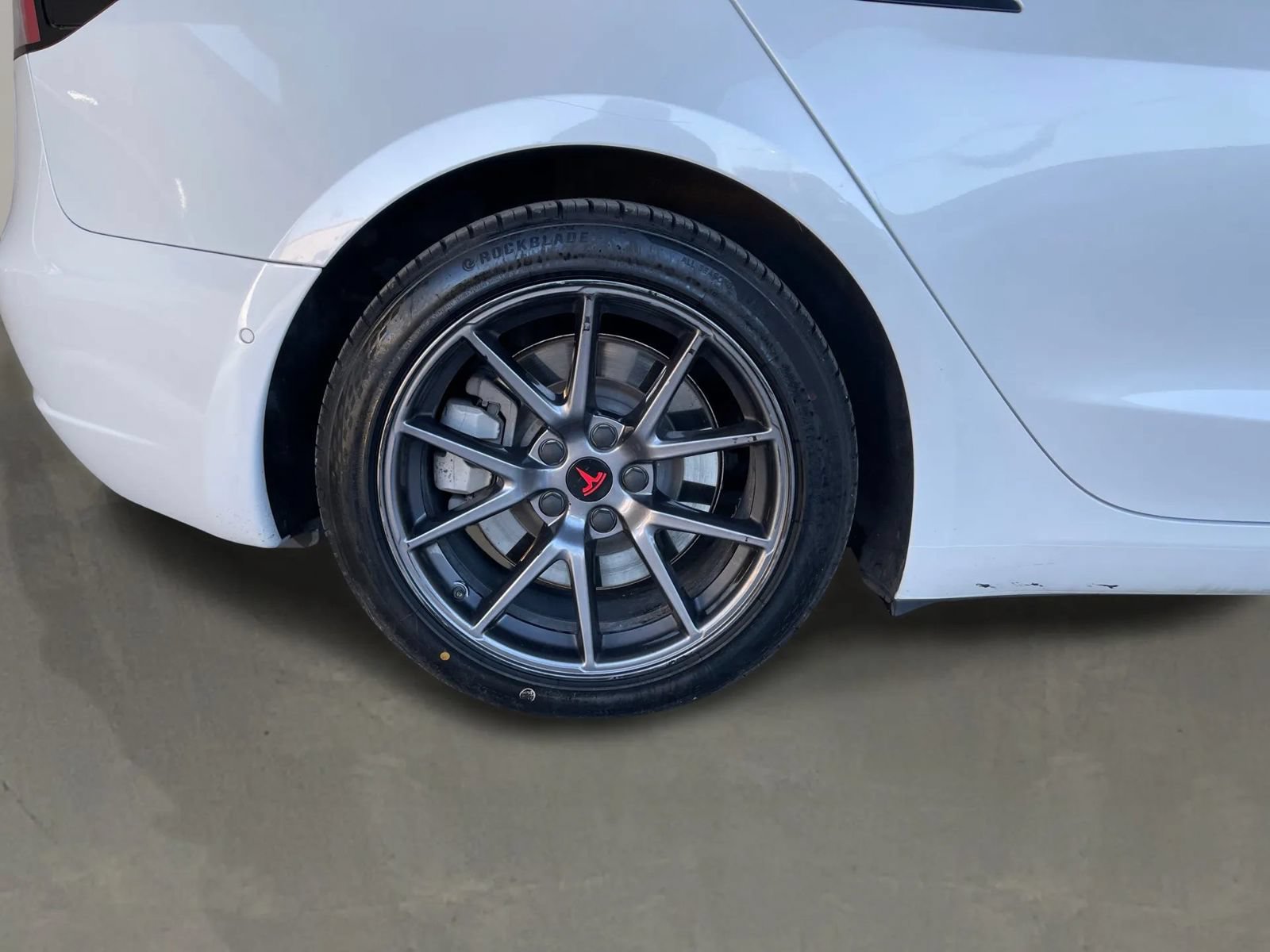 Used 2021 Tesla Model 3 Standard Range Plus RWD image 11