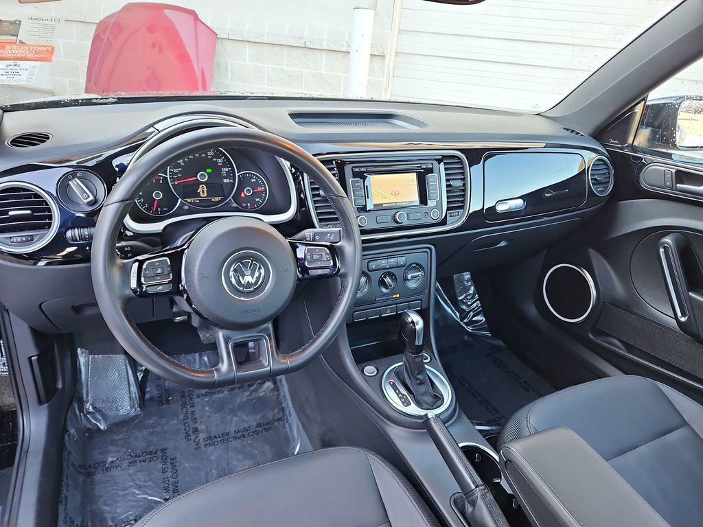 Used 2012 Volkswagen Beetle 2.5 image 9