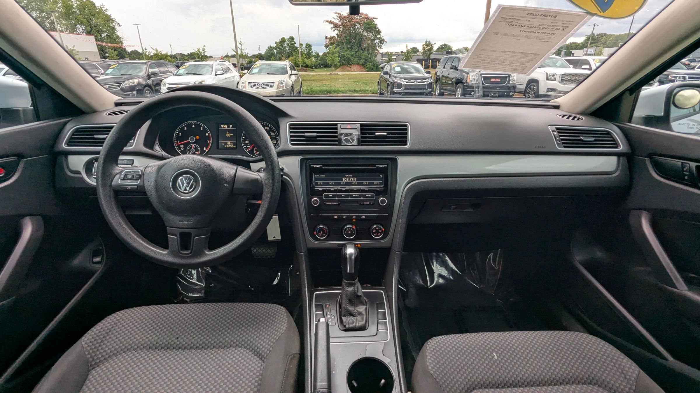 Used 2014 Volkswagen Passat 2.5 S FWD image 12
