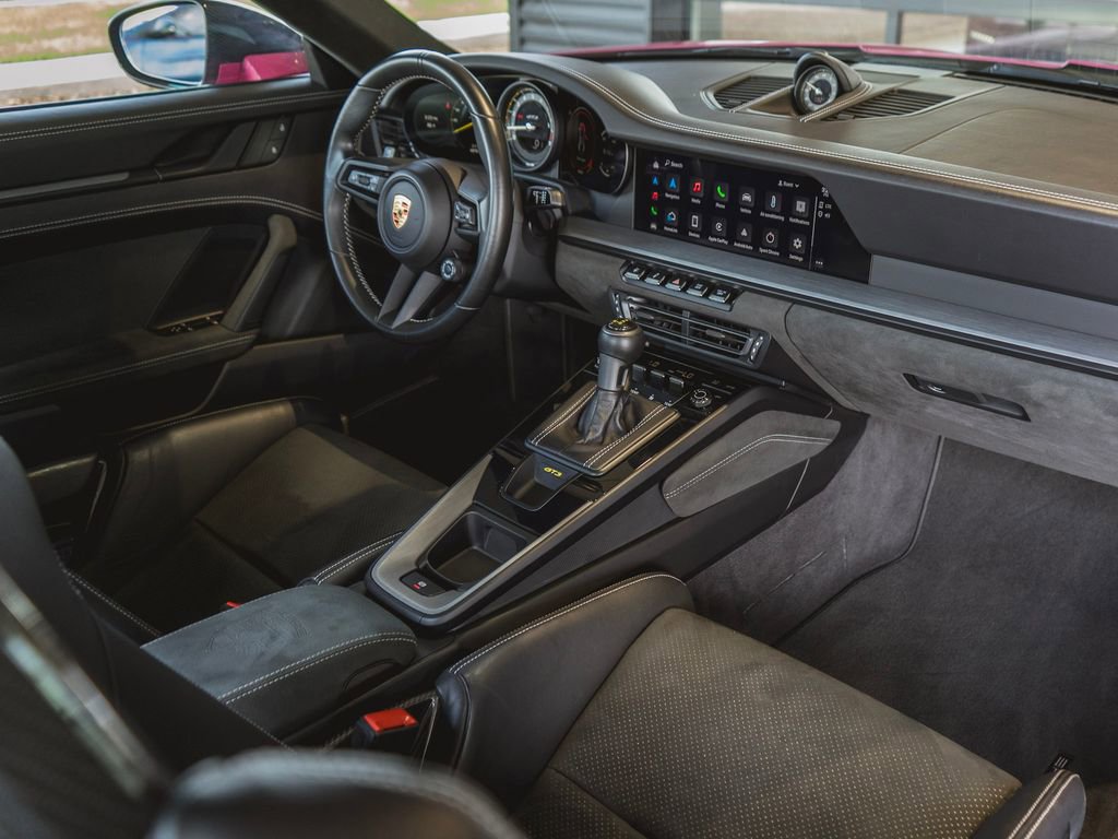 Used 2024 Porsche 911 GT3 image 12
