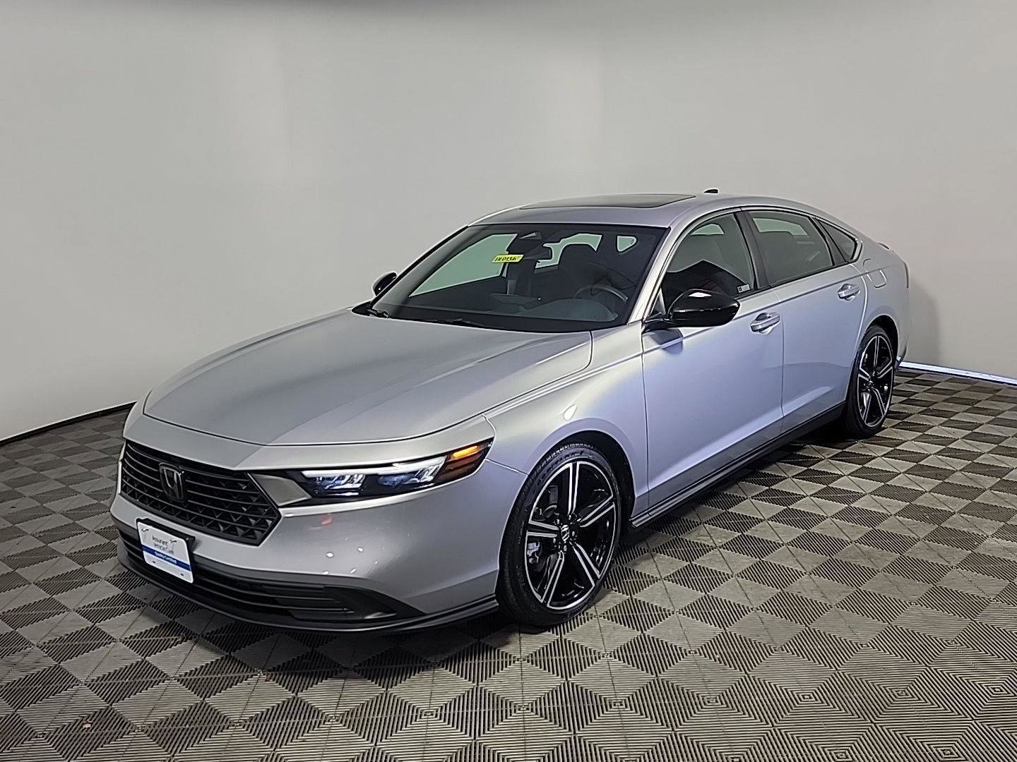 Certified 2025 Honda Accord Sport image 12