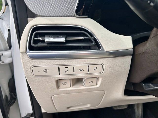 Used 2020 Hyundai Palisade Limited w/ Winter Weather Package AWD/4WD image 9