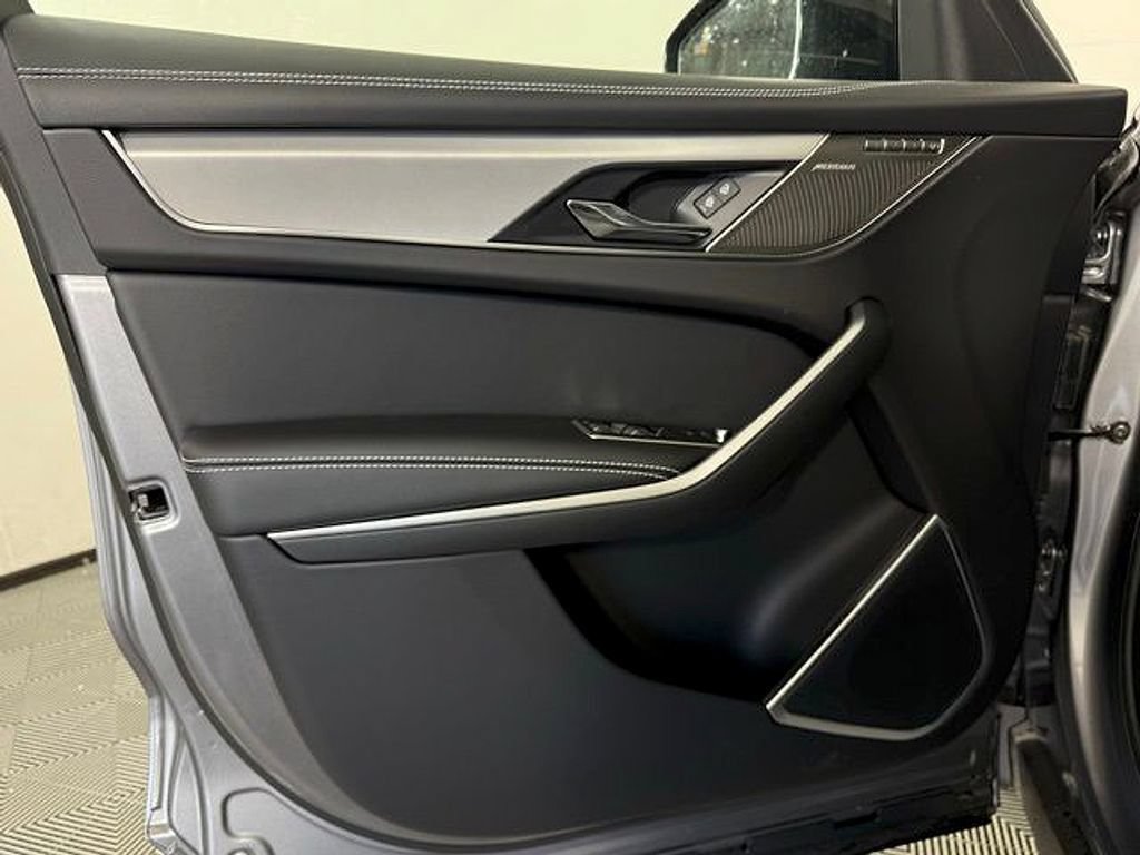 New 2026 Jaguar F-PACE R-Dynamic S AWD/4WD image 24