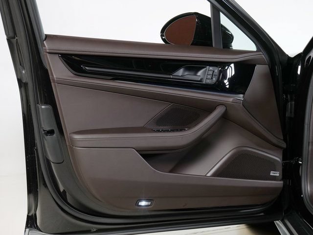 New 2026 Porsche Panamera 4 AWD/4WD image 27