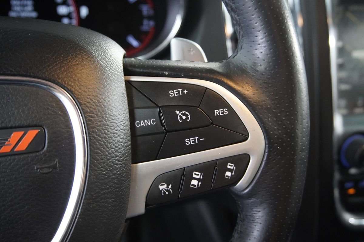 Used 2017 Dodge Durango R/T w/ Technology Group AWD/4WD image 17