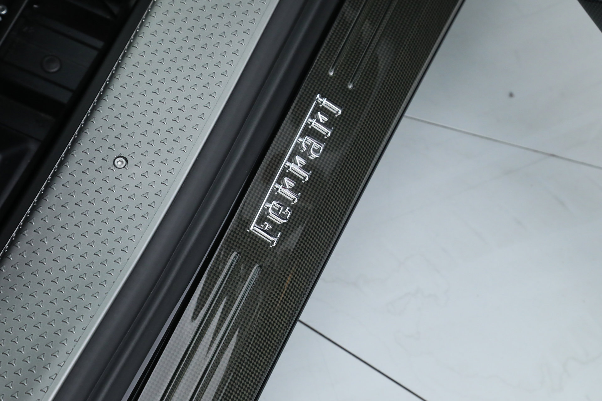 Certified 2015 Ferrari 458 Speciale image 24