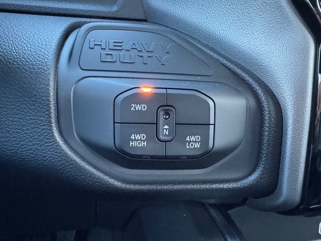 New 2026 RAM 3500 Big Horn AWD/4WD image 30