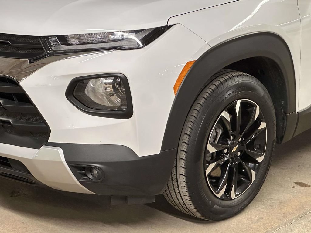 Certified 2022 Chevrolet TrailBlazer LT w/ Convenience Package FWD image 10