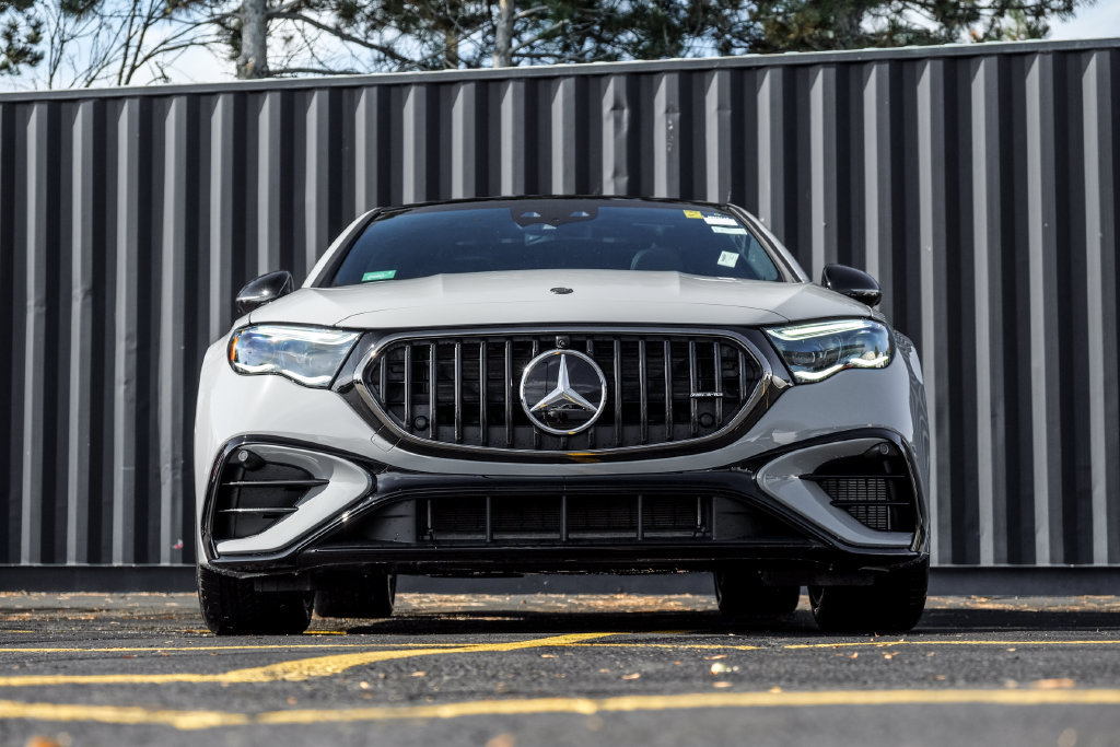 New 2027 Mercedes-Benz E 53 AMG e 4MATIC Sedan image 5