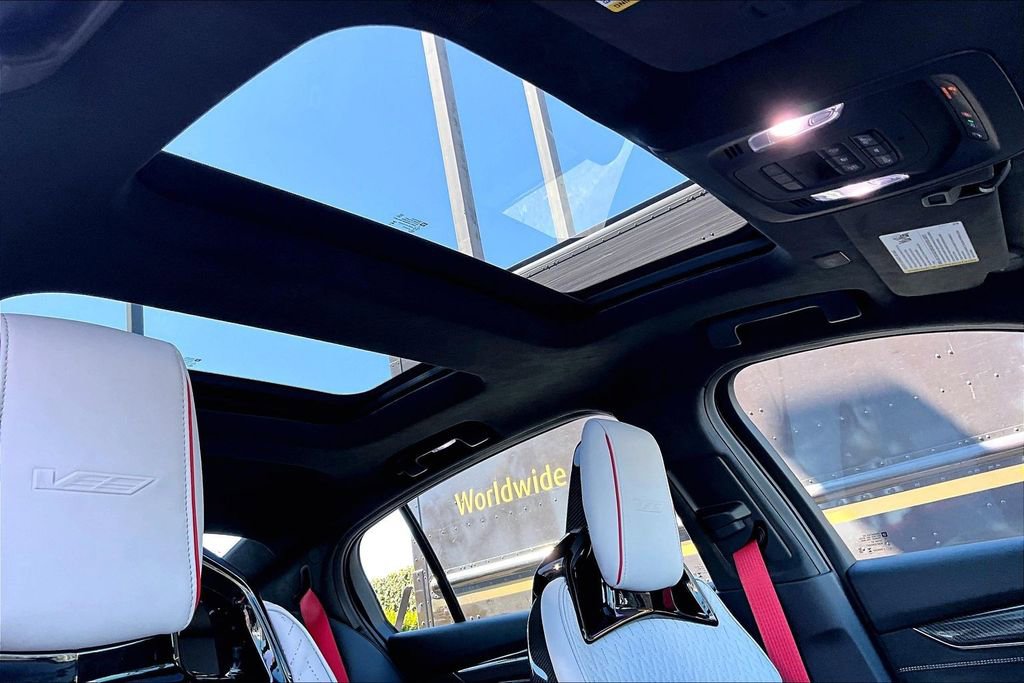 Used 2024 Cadillac CT5 V Blackwing w/ Carbon Fiber Package 2 image 15