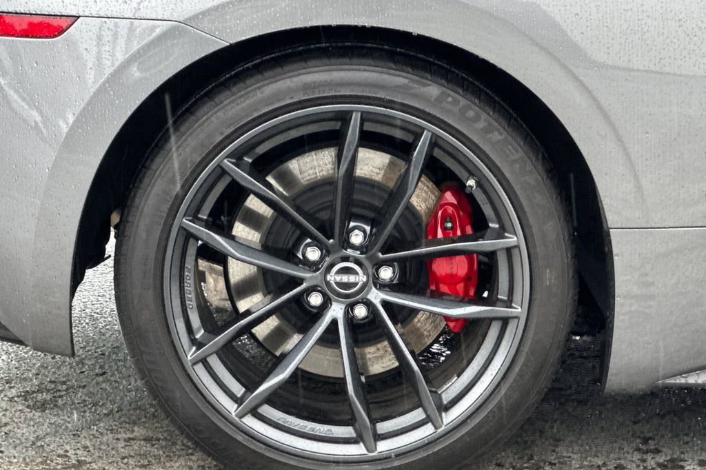 Used 2025 Nissan Z Performance w/ Floor Mat Package image 23