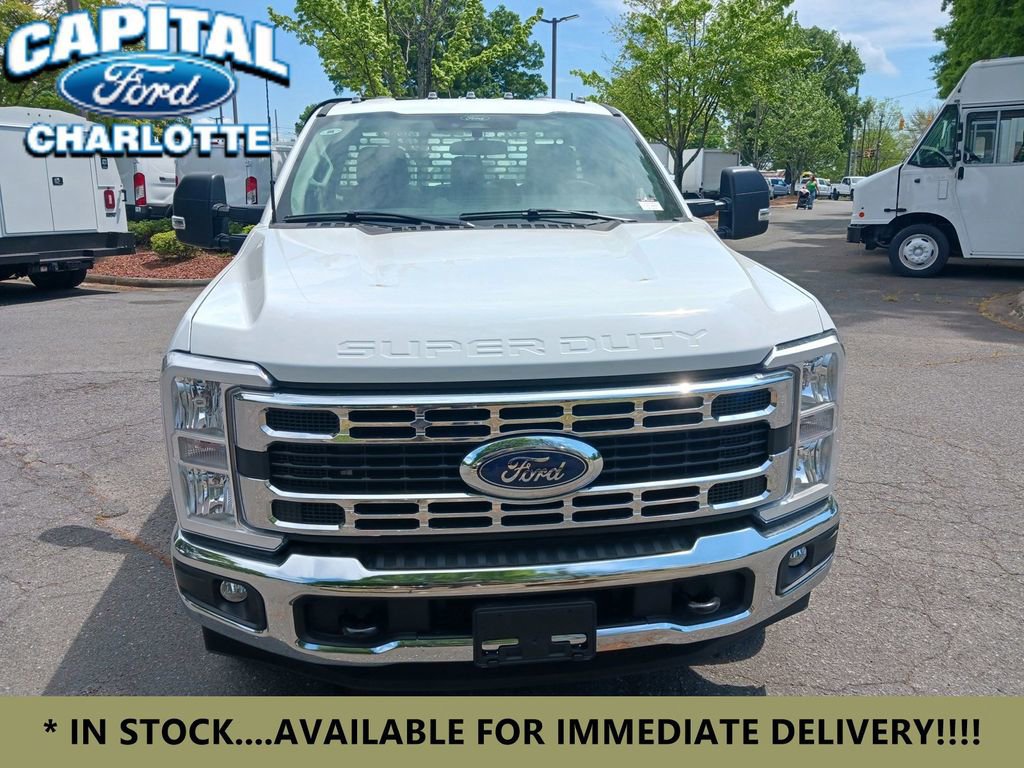 New 2024 Ford F350 XL w/ XL Chrome Package image 8