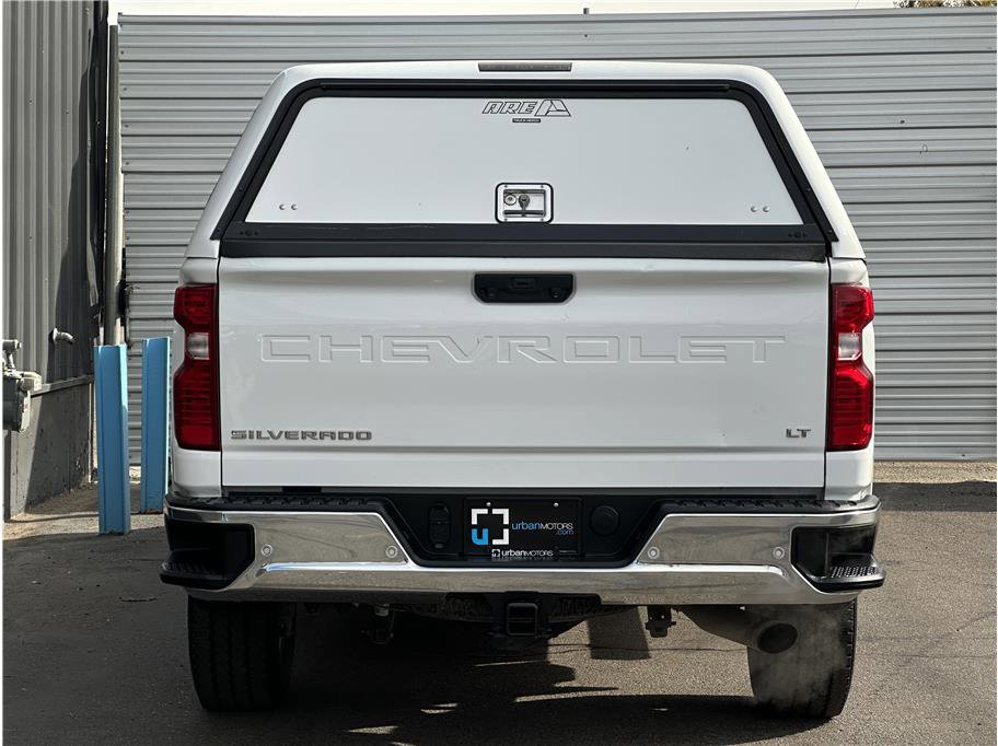 Used 2021 Chevrolet Silverado 2500 LT w/ Convenience Package image 11