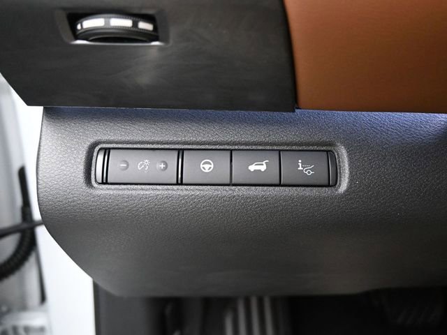 New 2026 Nissan Pathfinder Platinum image 21