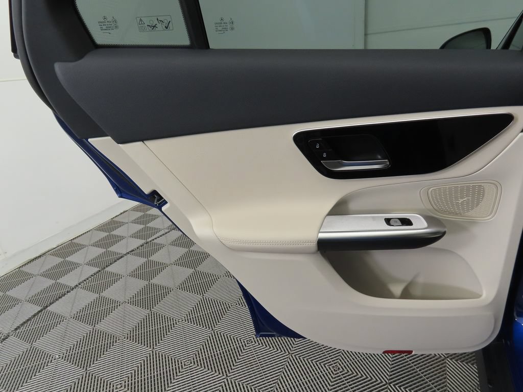 Certified 2026 Mercedes-Benz GLC 300 image 26