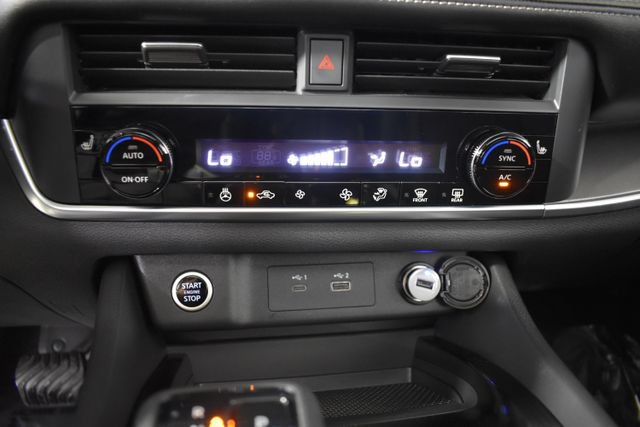 Certified 2023 Nissan Rogue SV w/ SV Premium B Package AWD/4WD image 18