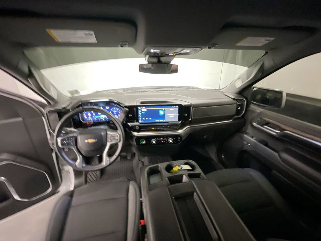 Used 2023 Chevrolet Silverado 1500 LT image 19