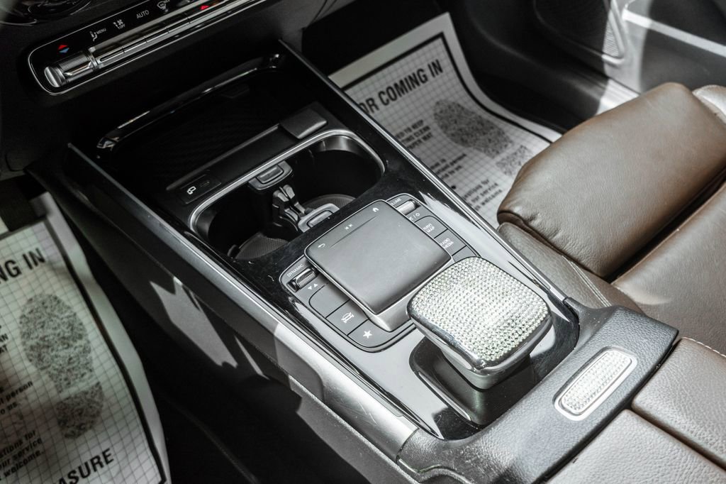 Used 2021 Mercedes-Benz GLB 250 GLB 250 image 19