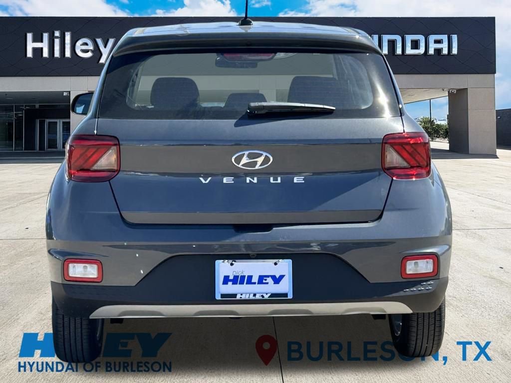 New 2026 Hyundai Venue SE image 5