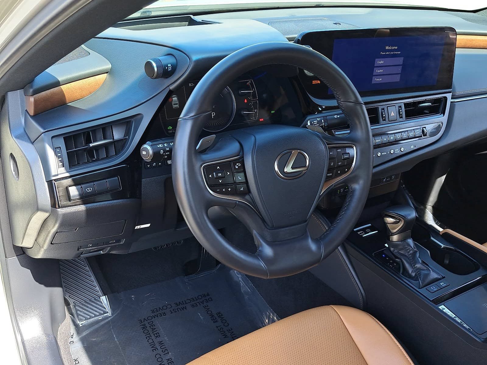 Used 2024 Lexus ES 300h w/ Premium Package FWD image 16