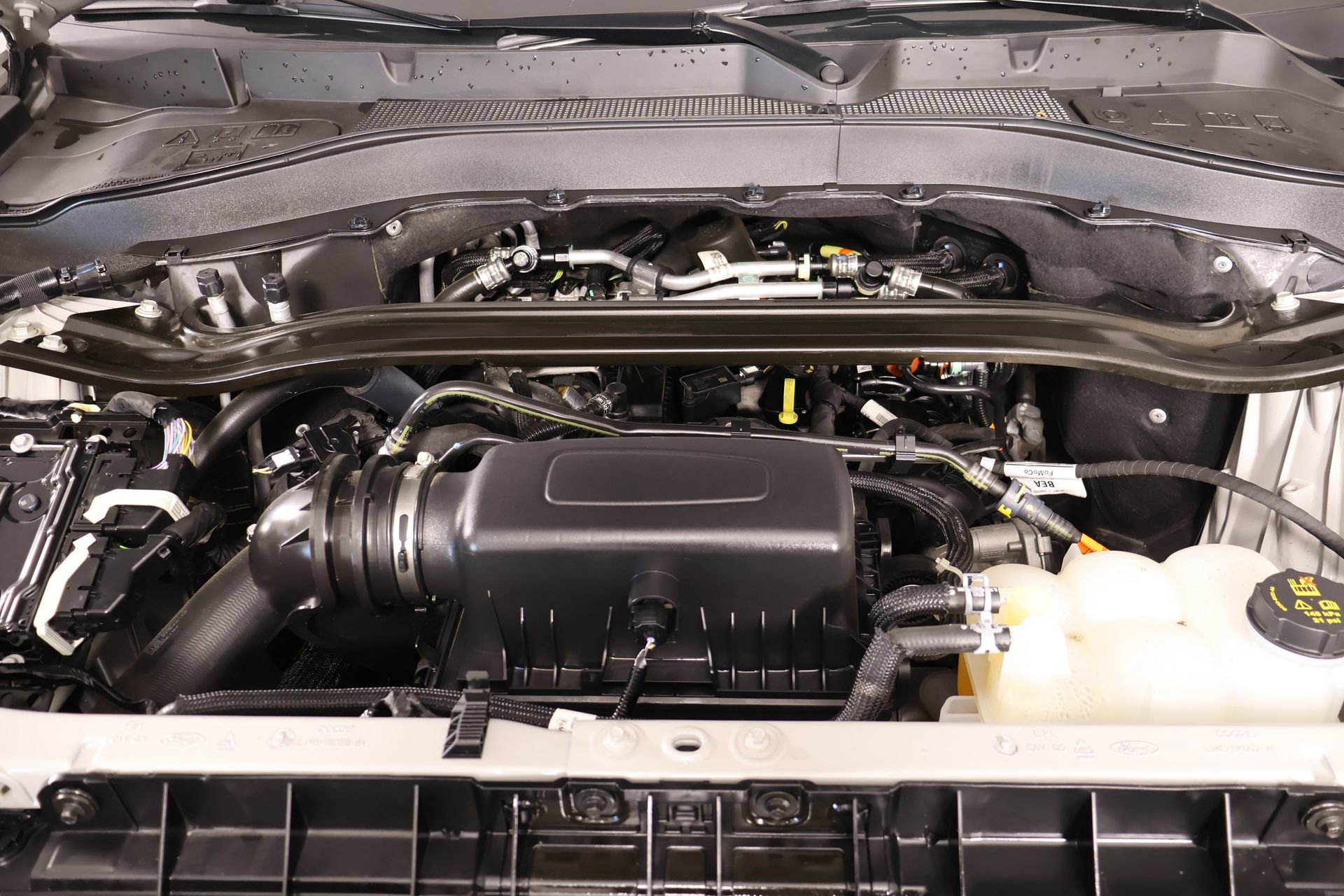 Used 2023 Ford Explorer Limited image 21