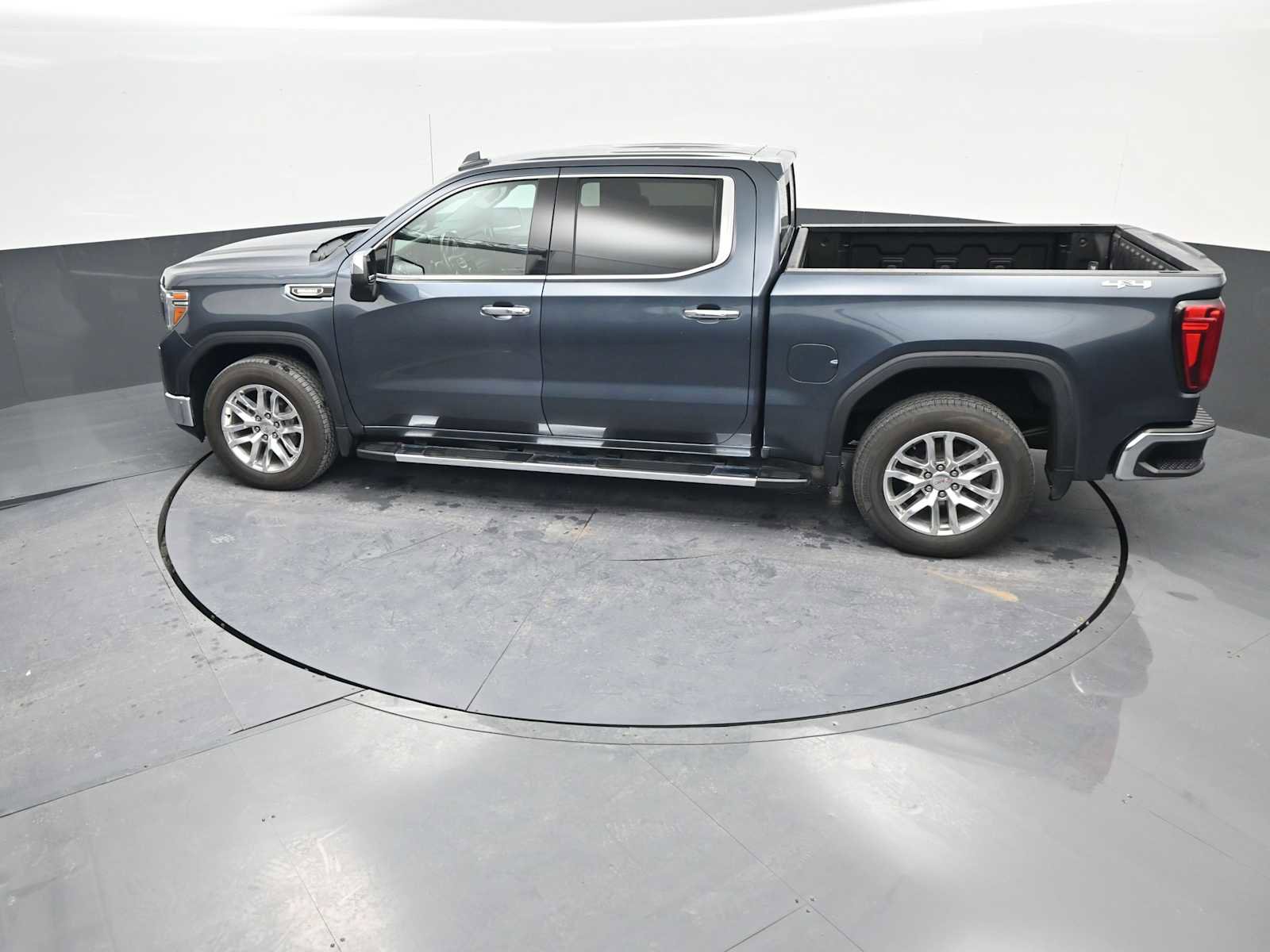 Used 2020 GMC Sierra 1500 SLT w/ SLT Premium Plus Package image 36