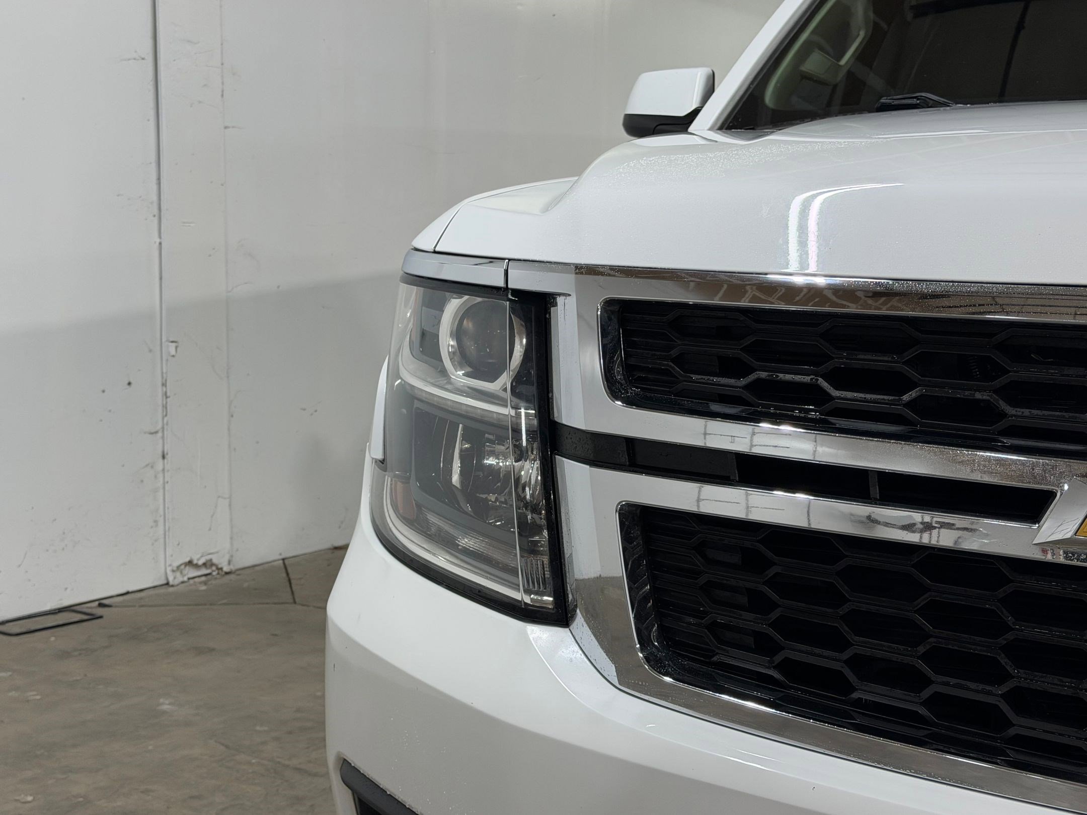 Used 2019 Chevrolet Suburban LT image 10