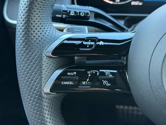 Certified 2025 Mercedes-Benz GLC 350e 4MATIC image 30