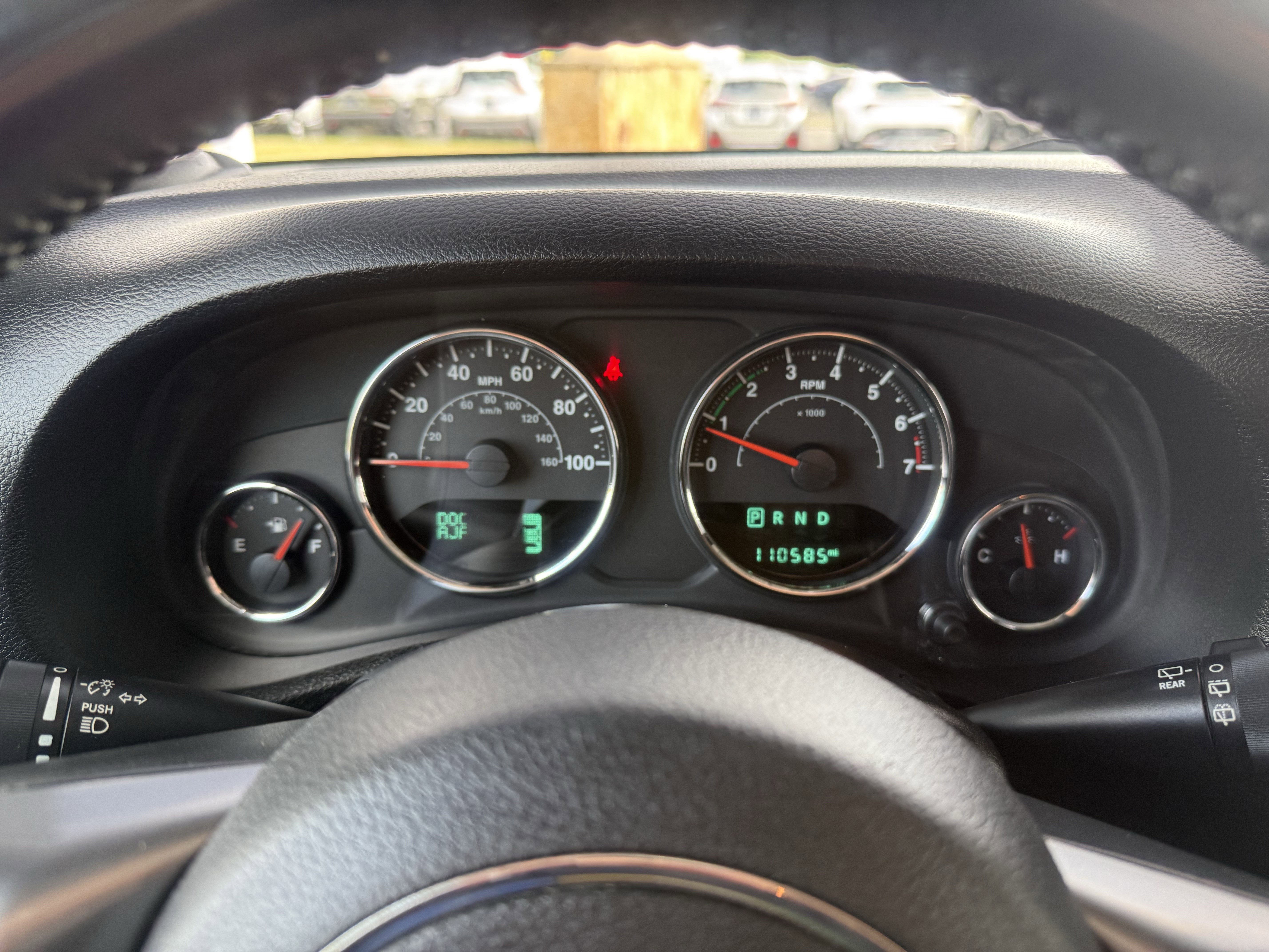 Used 2018 Jeep Wrangler Unlimited Sahara AWD/4WD image 25