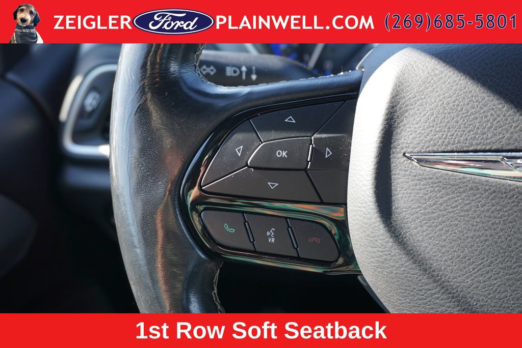 Used 2020 Chrysler Pacifica Touring w/ Advanced Safetytec Group FWD image 28
