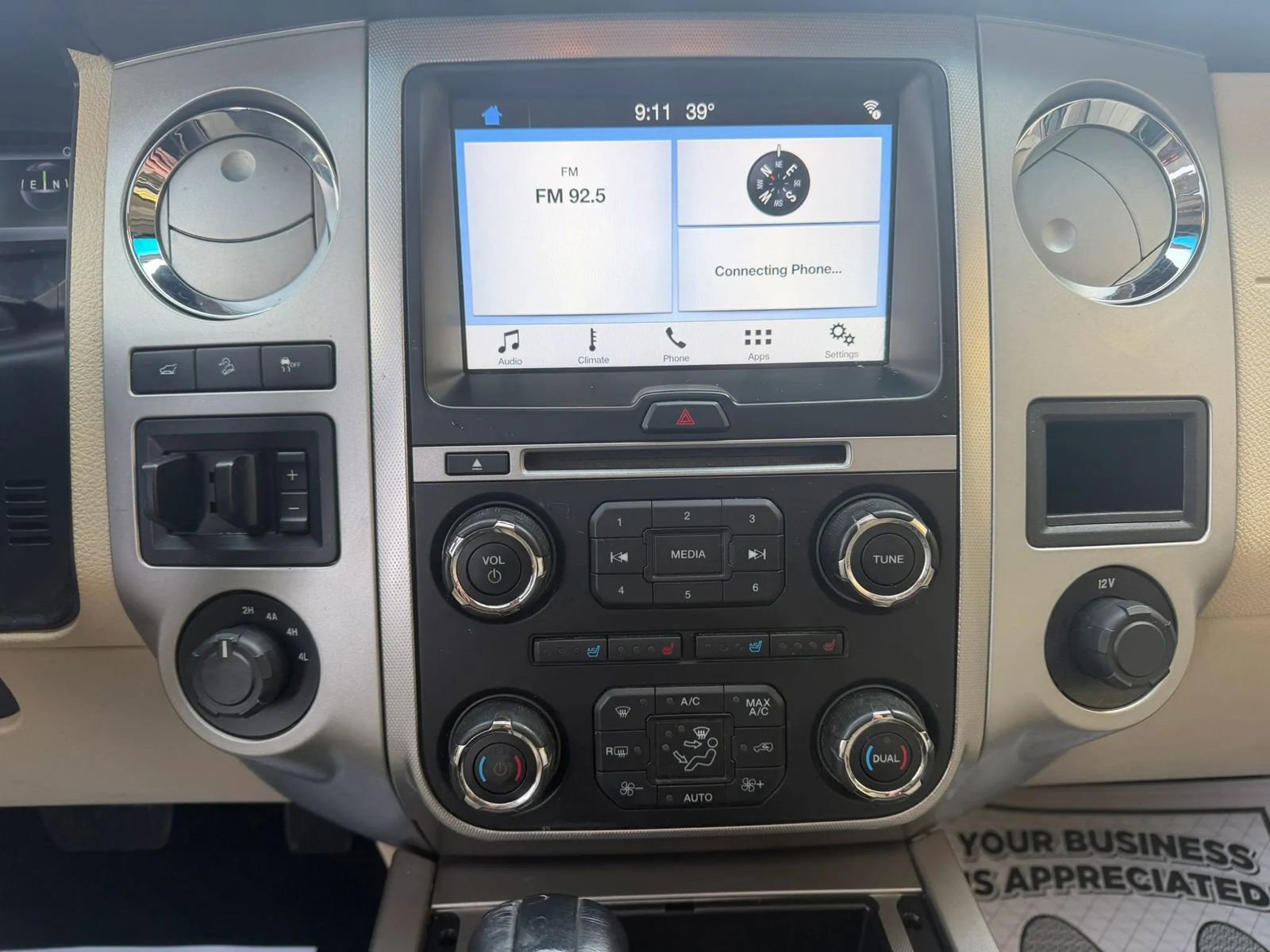 Used 2016 Ford Expedition XLT w/ Equipment Group 202A image 28