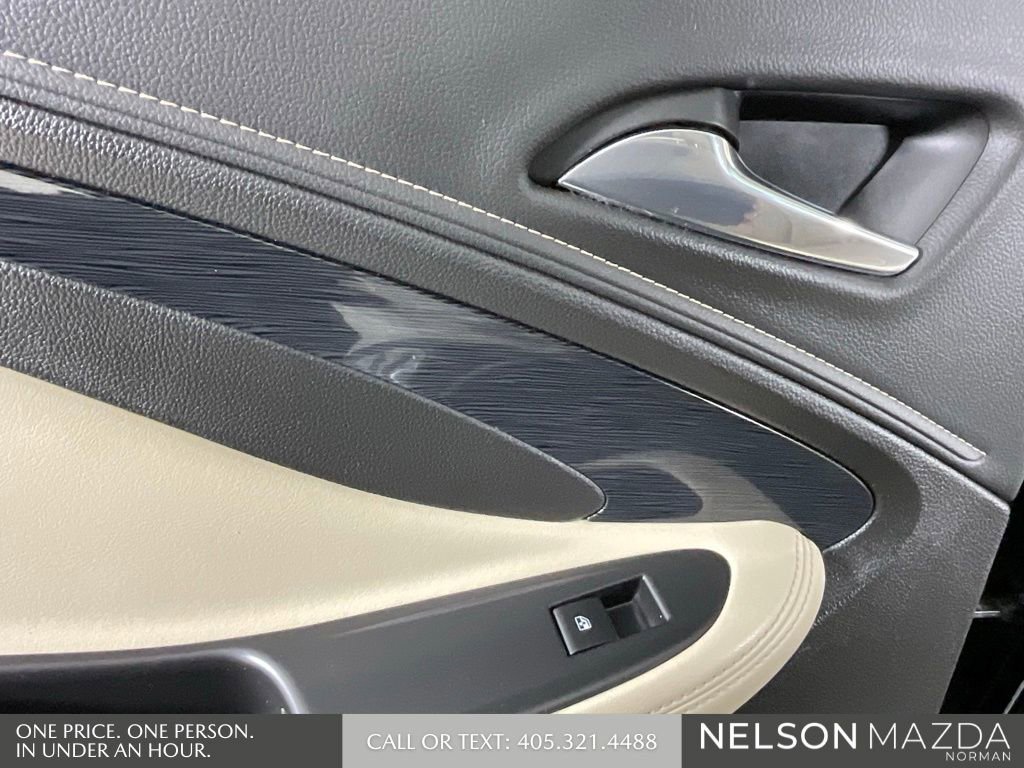 Used 2017 Buick Envision Essence image 23