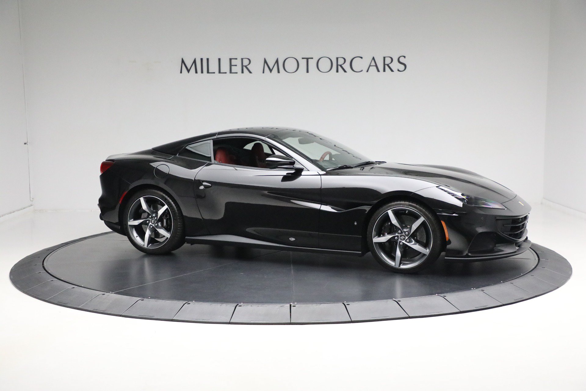 Certified 2023 Ferrari Portofino M RWD image 19