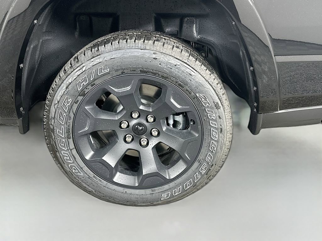 New 2026 RAM 1500 Big Horn AWD/4WD image 17