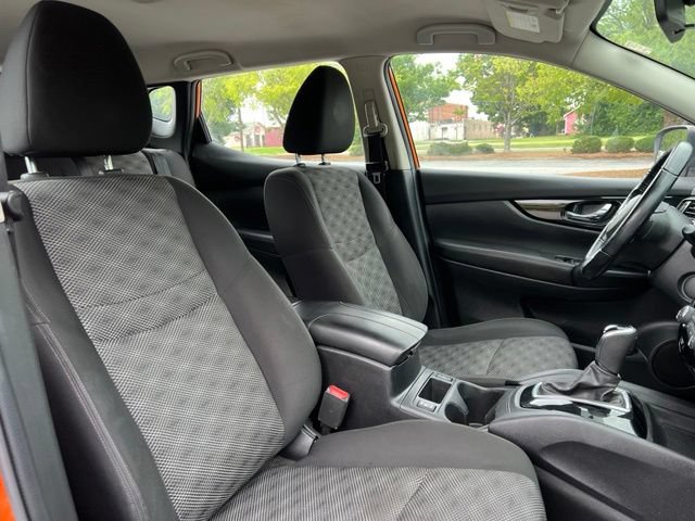 Used 2022 Nissan Rogue Sport SV FWD image 22