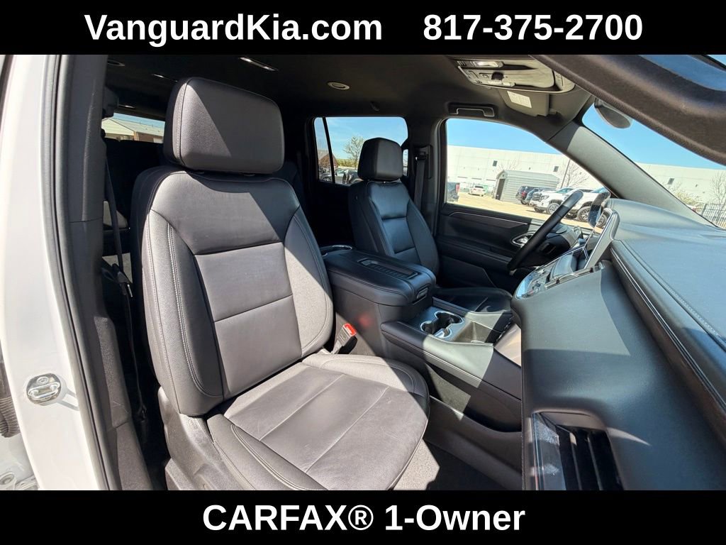 Used 2024 Chevrolet Suburban LT image 28