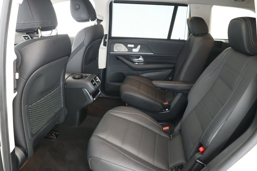 Used 2023 Mercedes-Benz GLS 580 4MATIC image 19