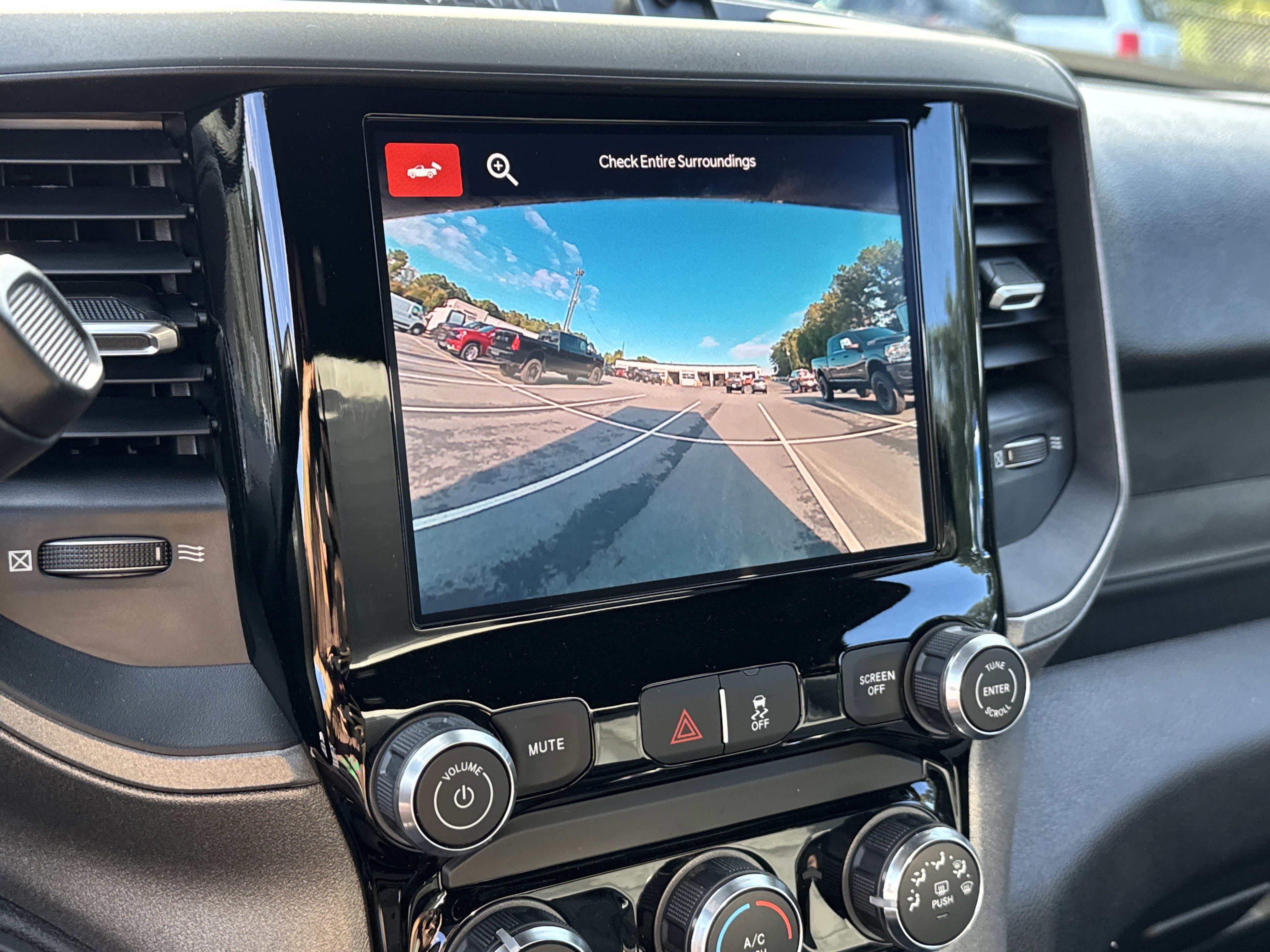 New 2026 RAM 5500 Tradesman image 27