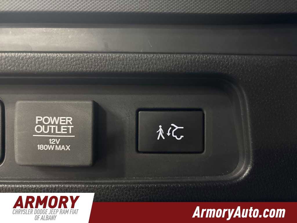 Used 2023 Acura MDX Type S image 37