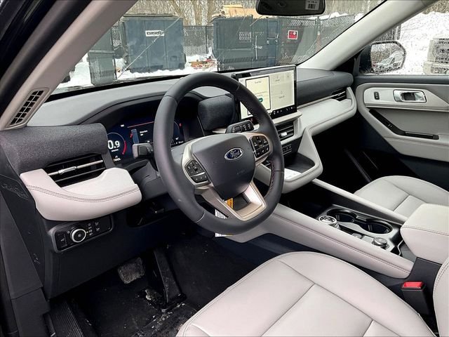 New 2026 Ford Explorer Active w/ Active Comfort Package AWD/4WD image 7