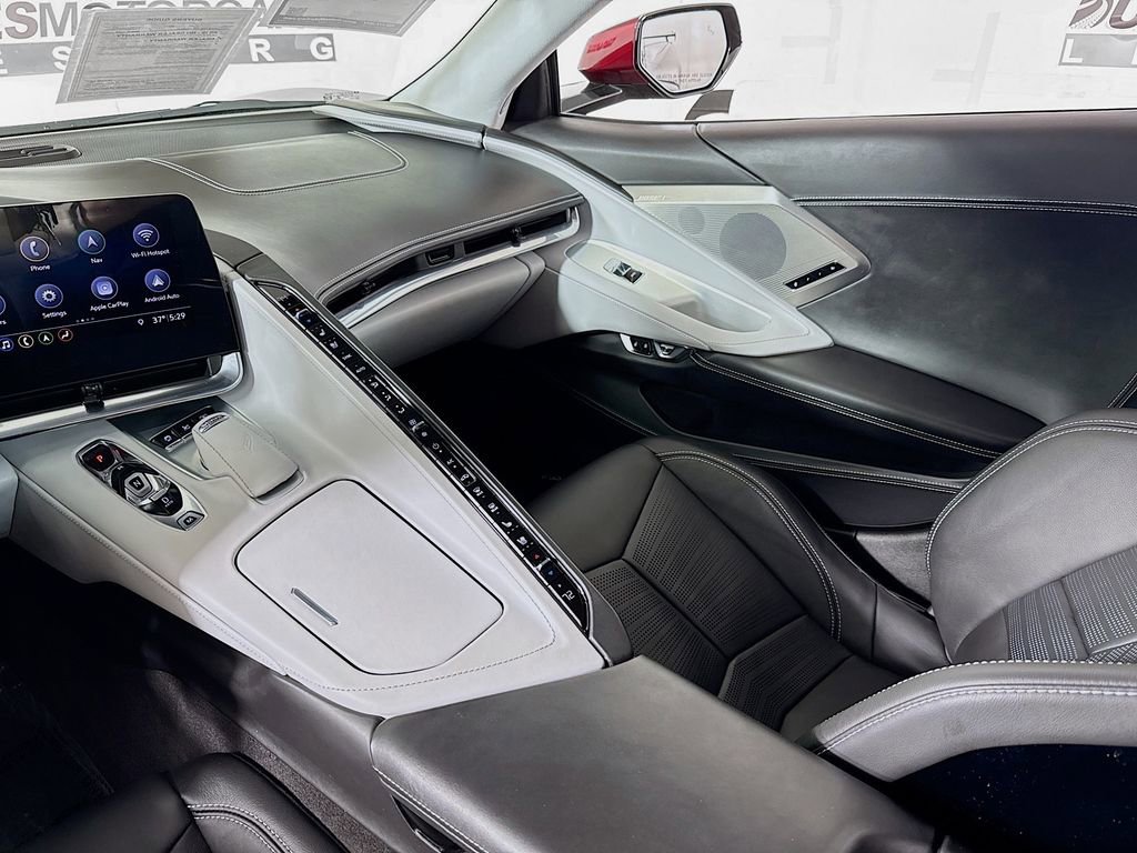 Used 2020 Chevrolet Corvette Stingray Premium Cpe w/ 3LT Preferred Equipment Group image 24