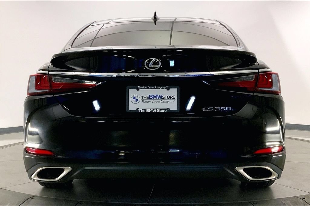 Used 2025 Lexus ES 350 Ultra Luxury w/ Accessory Package (Z2) FWD image 3