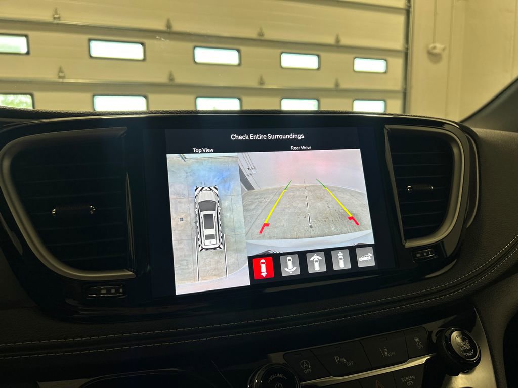 New 2026 Chrysler Pacifica Select image 22
