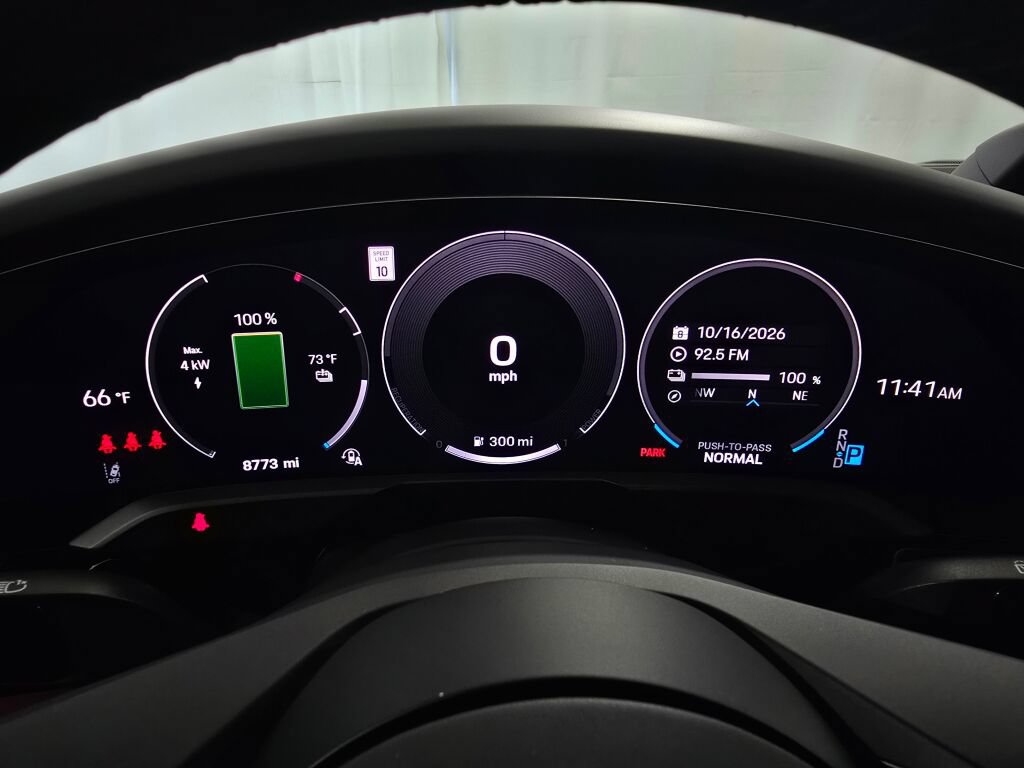 Certified 2025 Porsche Taycan 4S AWD/4WD image 41